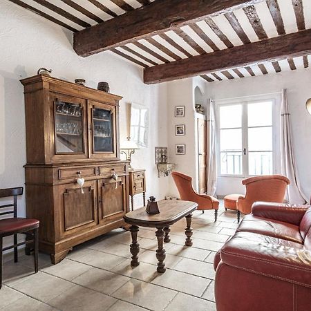 Maison De Village Au Coeur De LʼIsle-sur-la-Sorgue Dış mekan fotoğraf